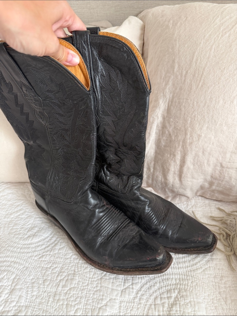 Black Cowboy Boots